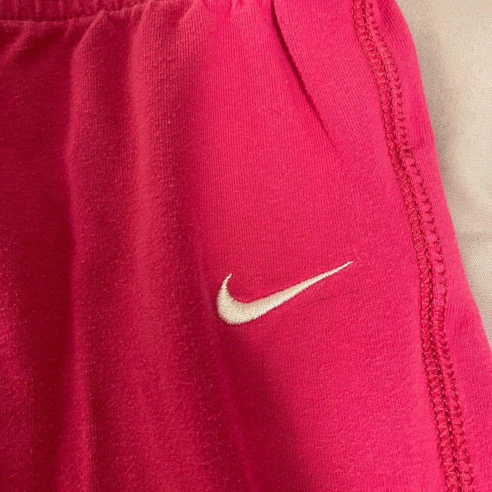 Nike Kids Fuchsia Sweatpants Size Medium